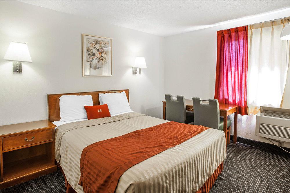 Econo Lodge Seatac Airport North