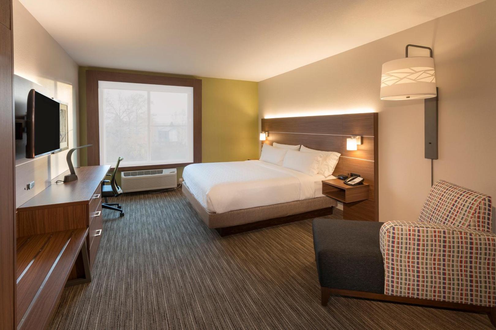 Holiday Inn Express And Suites Seattle South Tukwila