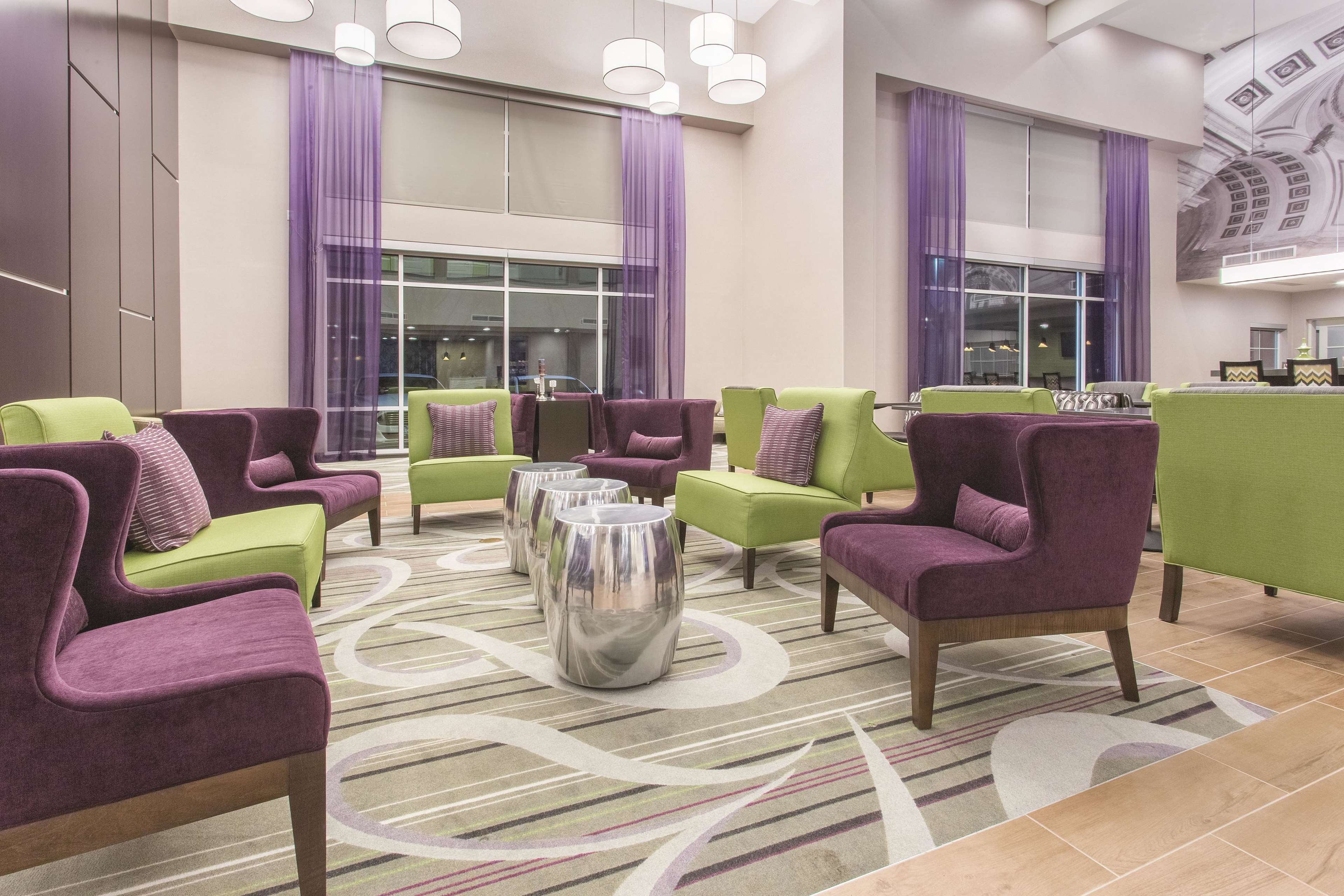 La Quinta Inn & Suites by Wyndham Tumwater - Olympia