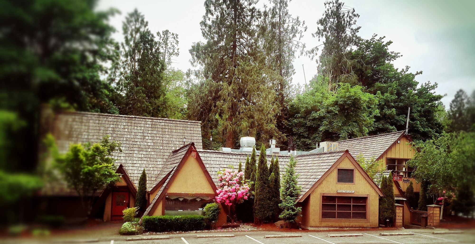 Robin Hood Village Resort