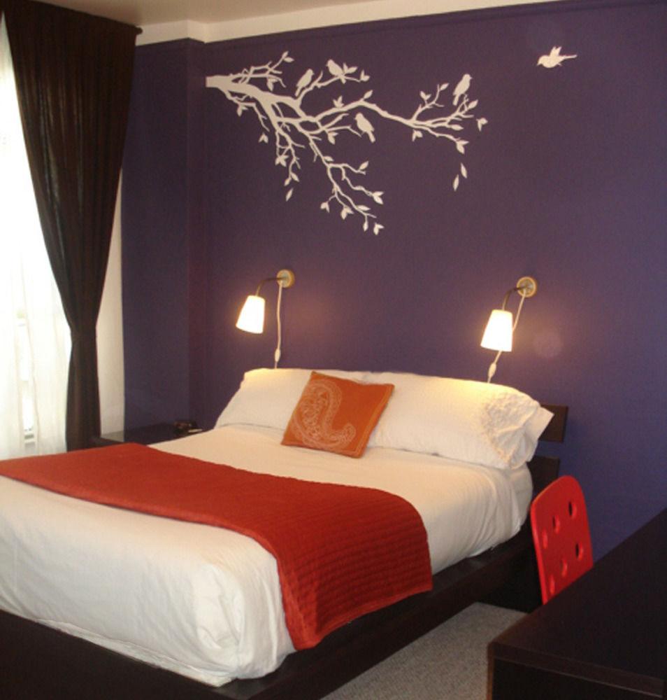 Camas Hotel