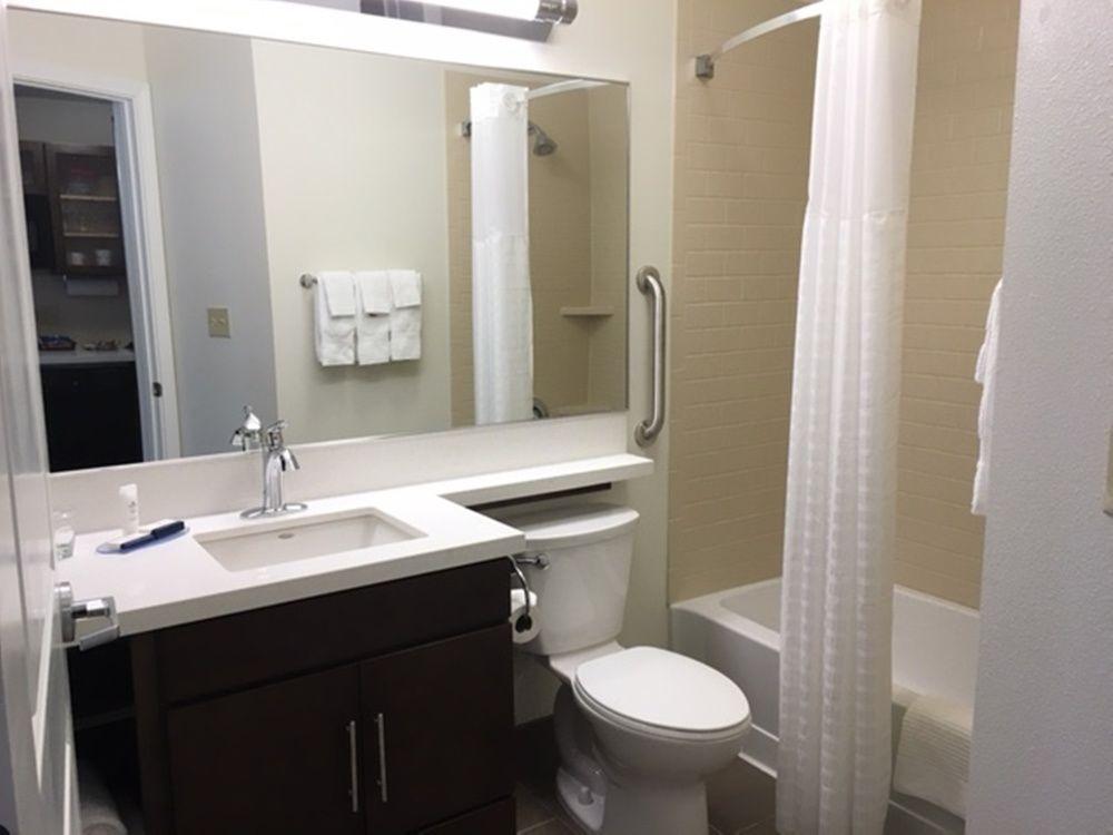Candlewood Suites  Vancouver Camas