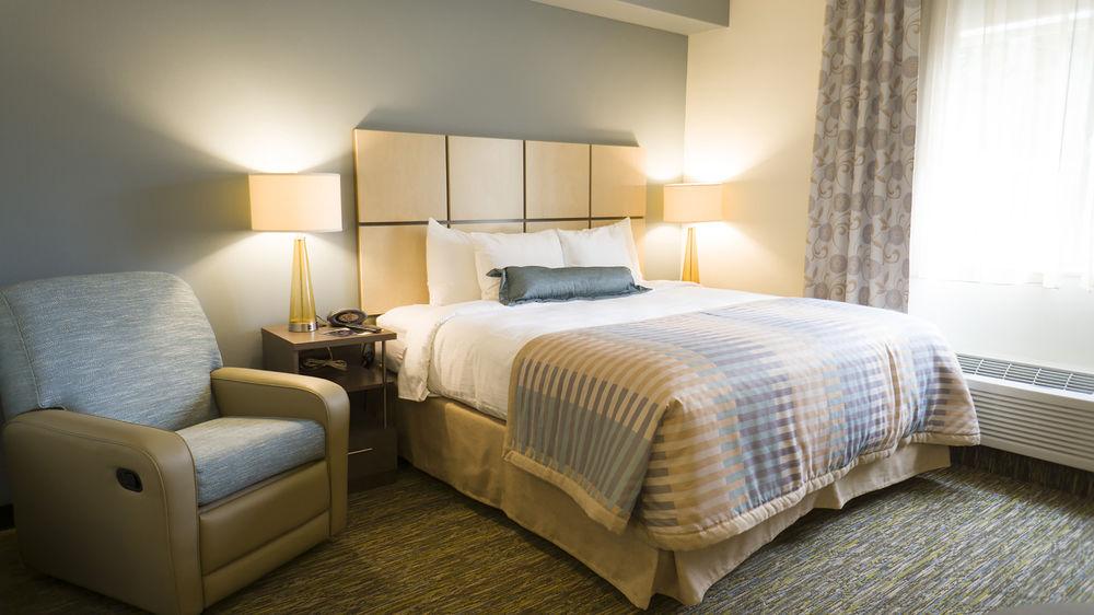 Candlewood Suites  Vancouver Camas