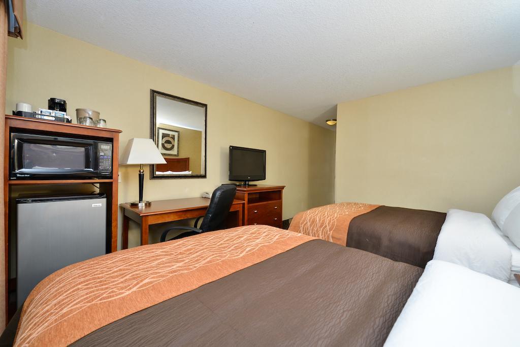 Comfort Inn & Suites Vancouver Downtown City Center