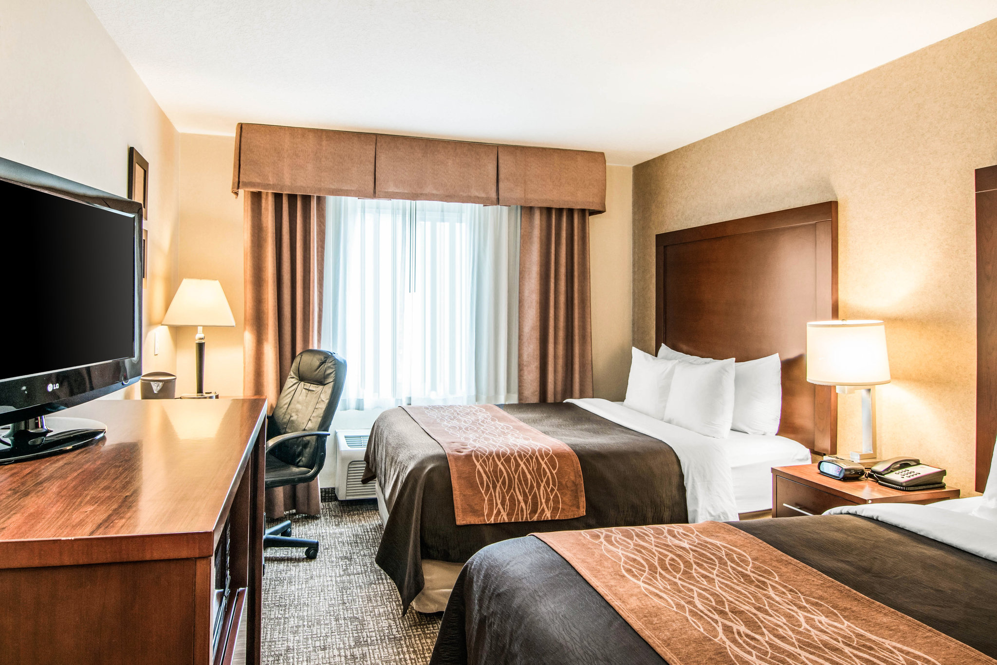 Comfort Inn & Suites Vancouver Downtown City Center