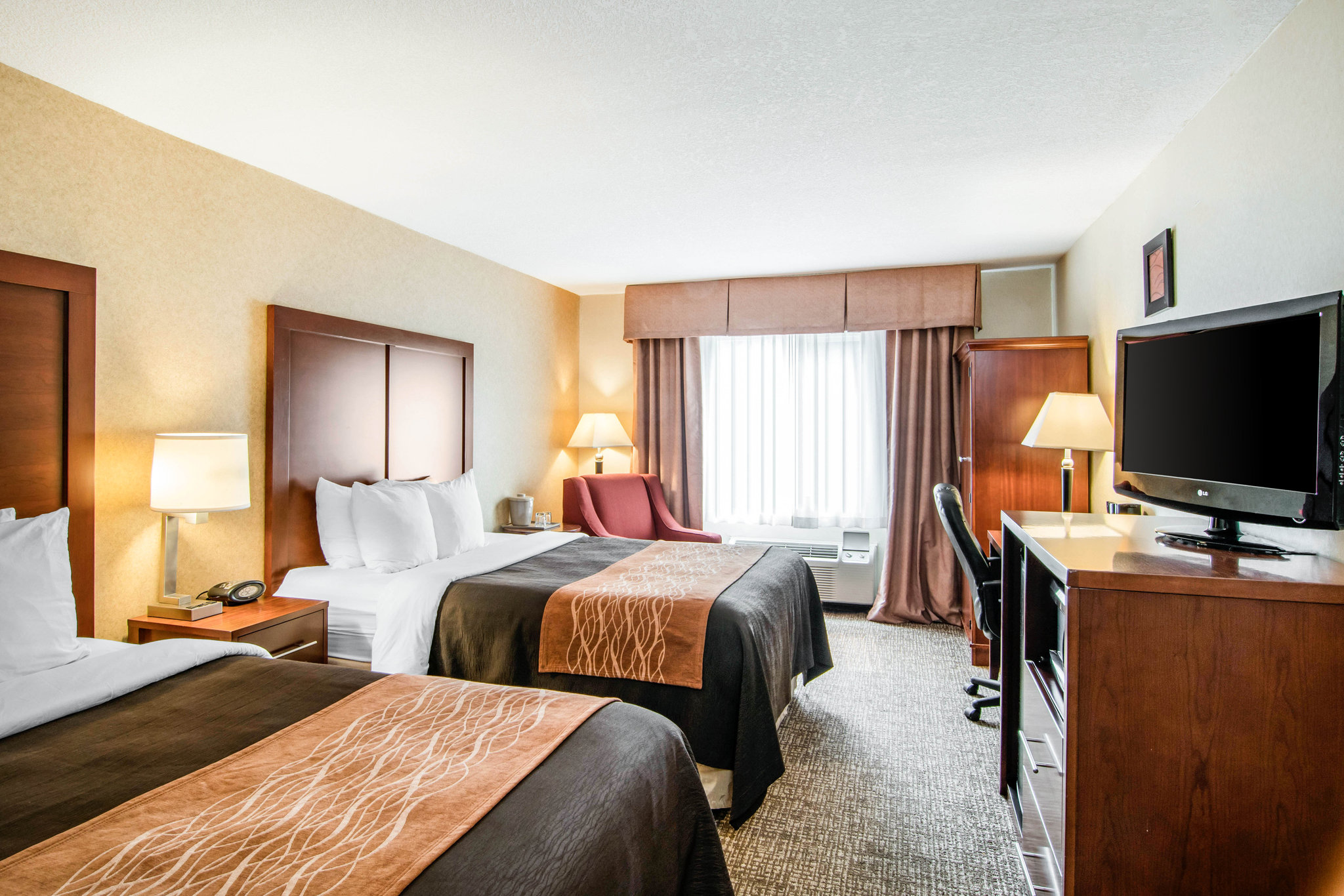 Comfort Inn & Suites Vancouver Downtown City Center