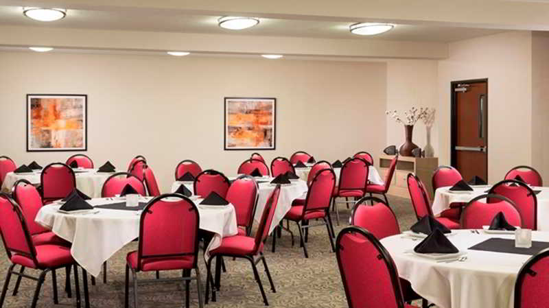 DoubleTree by Hilton Hotel Vancouver