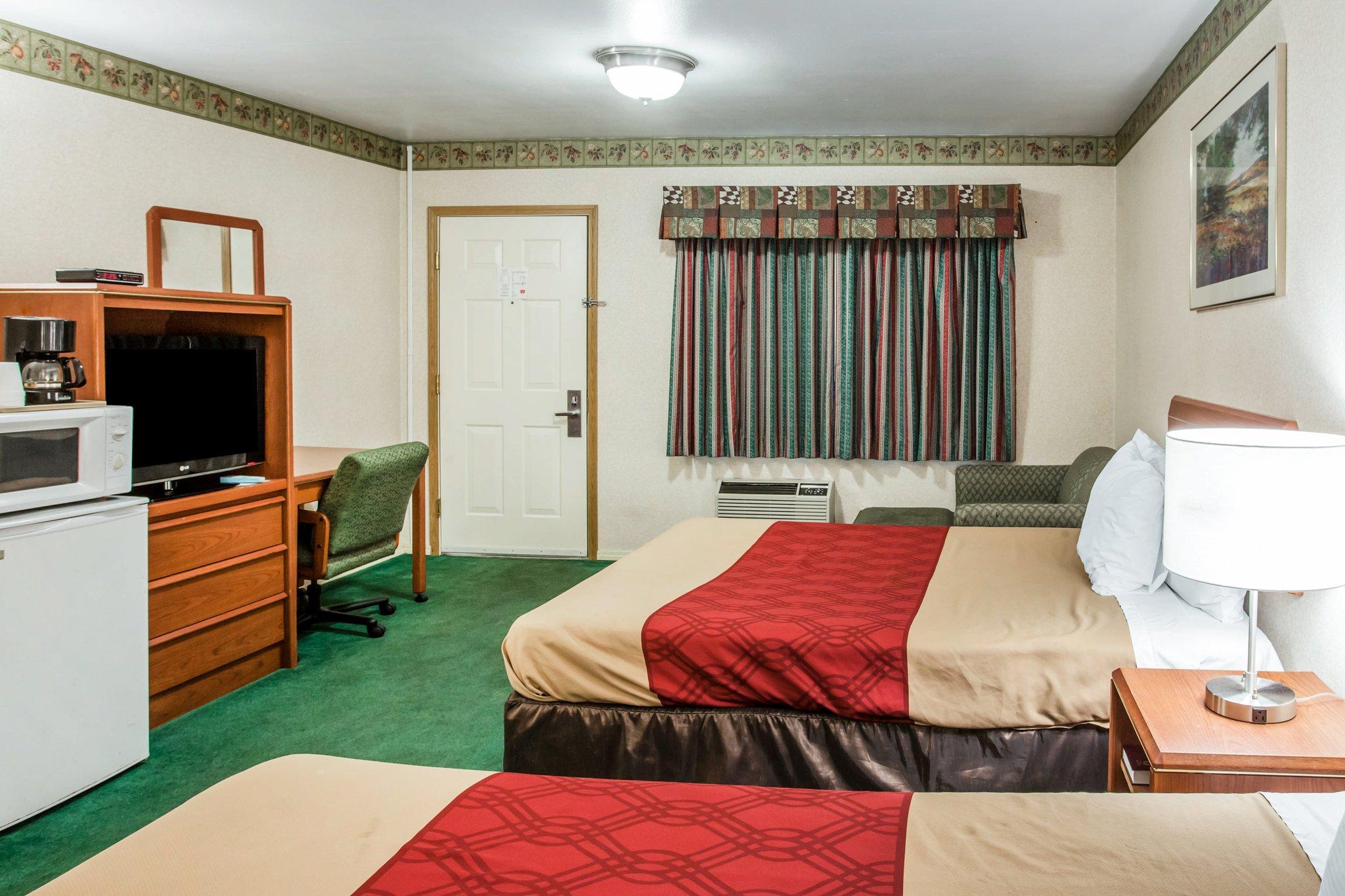 Studio6 Suites Vancouver, WA - Waterfront