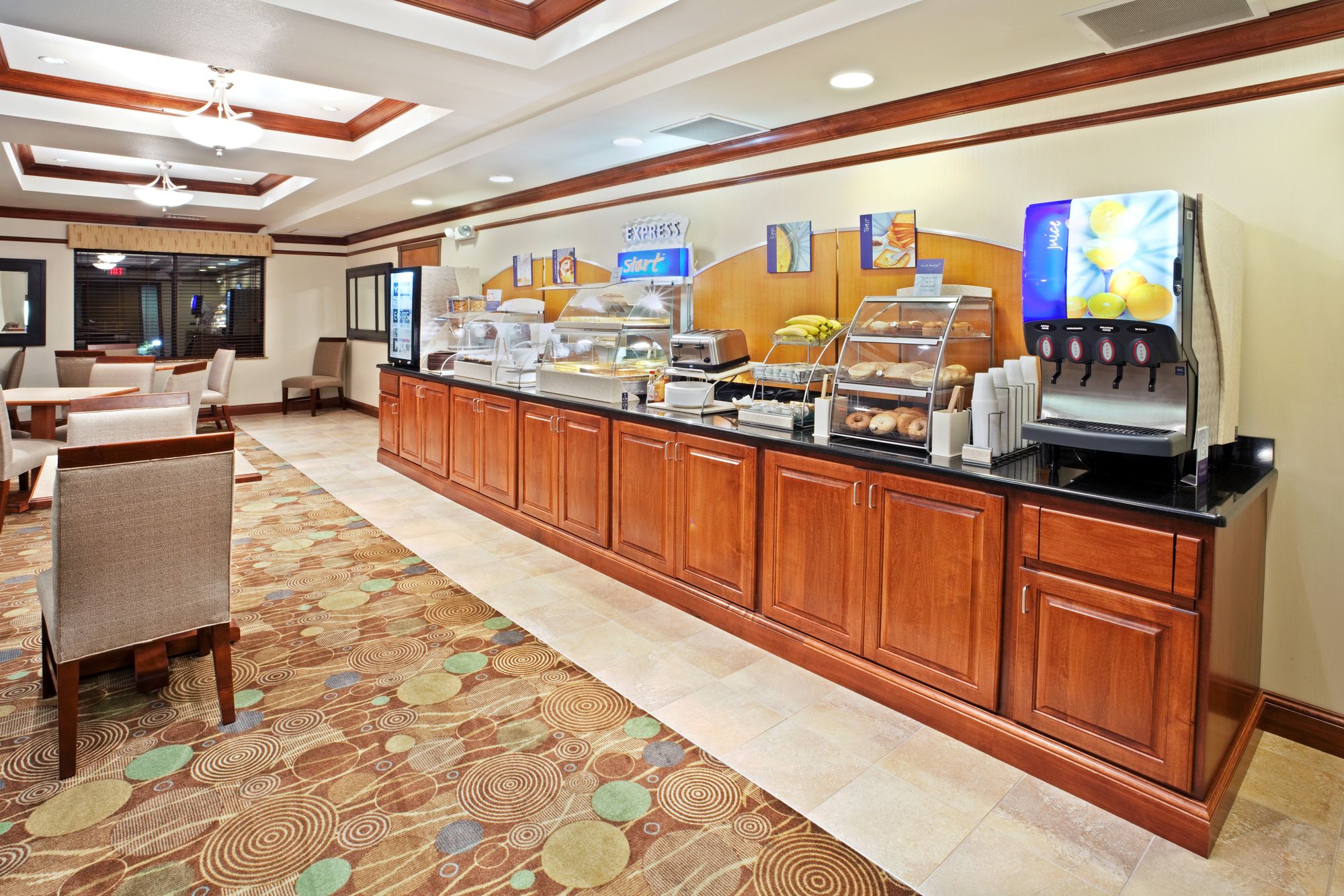 Holiday Inn Express Hotel & Suites Vancouver Mall/Portland Area