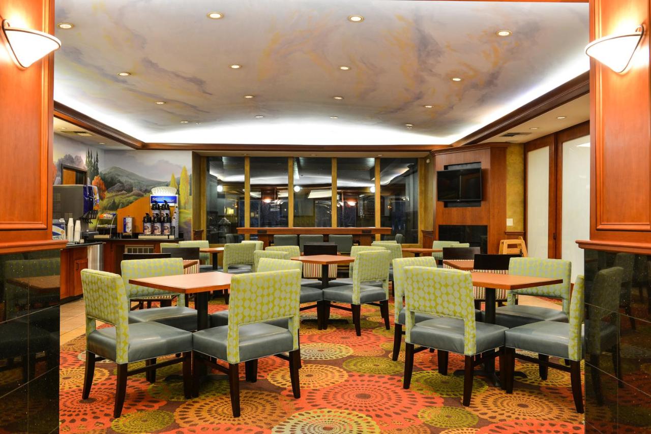 Holiday Inn Express Vancouver North - Salmon Creek