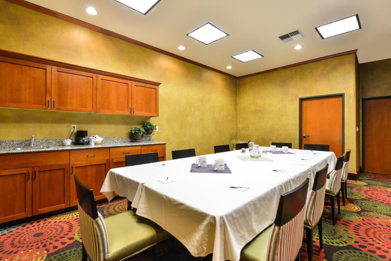 Holiday Inn Express Vancouver North - Salmon Creek