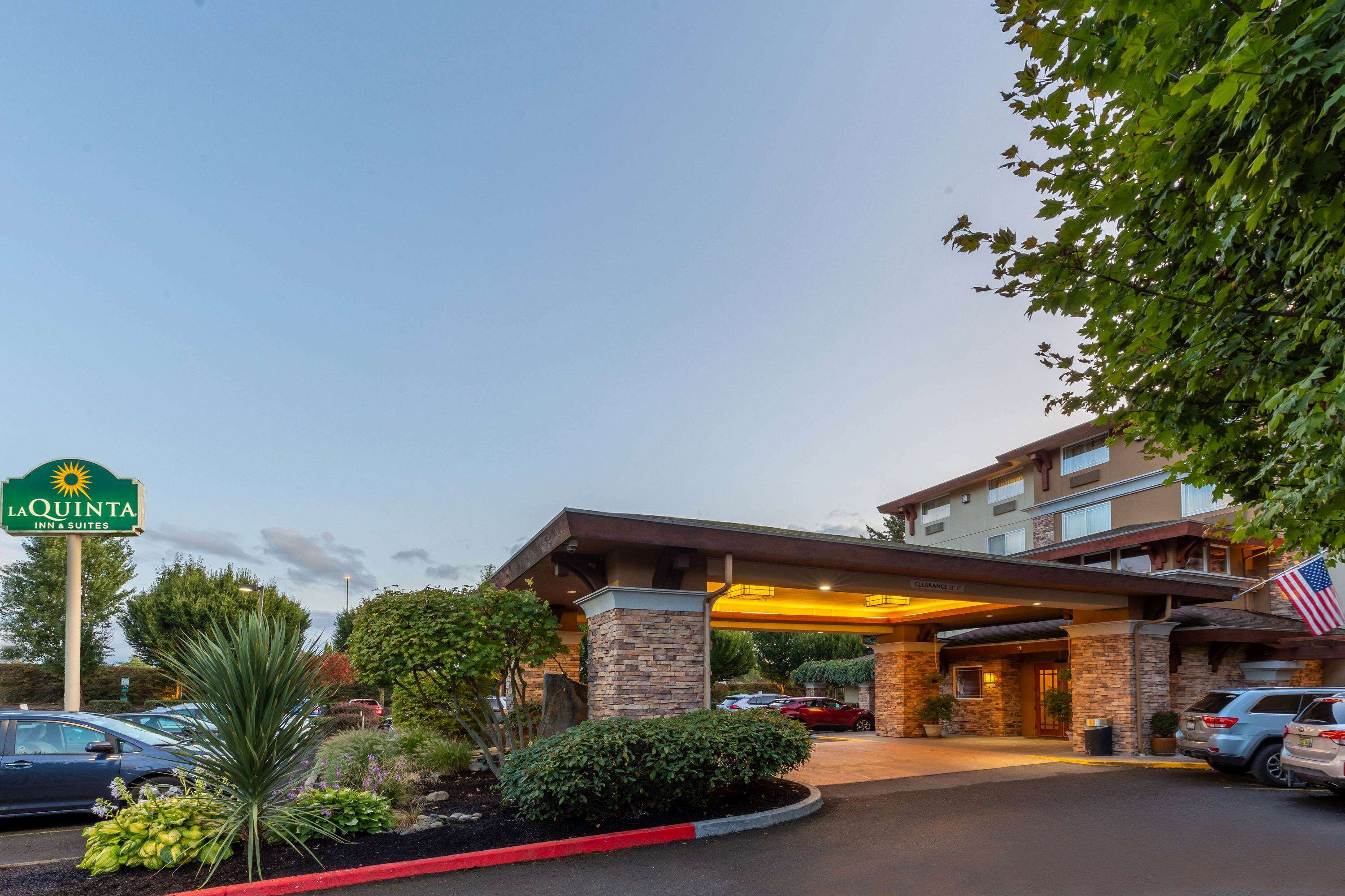 La Quinta Inn & Suites by Wyndham Vancouver