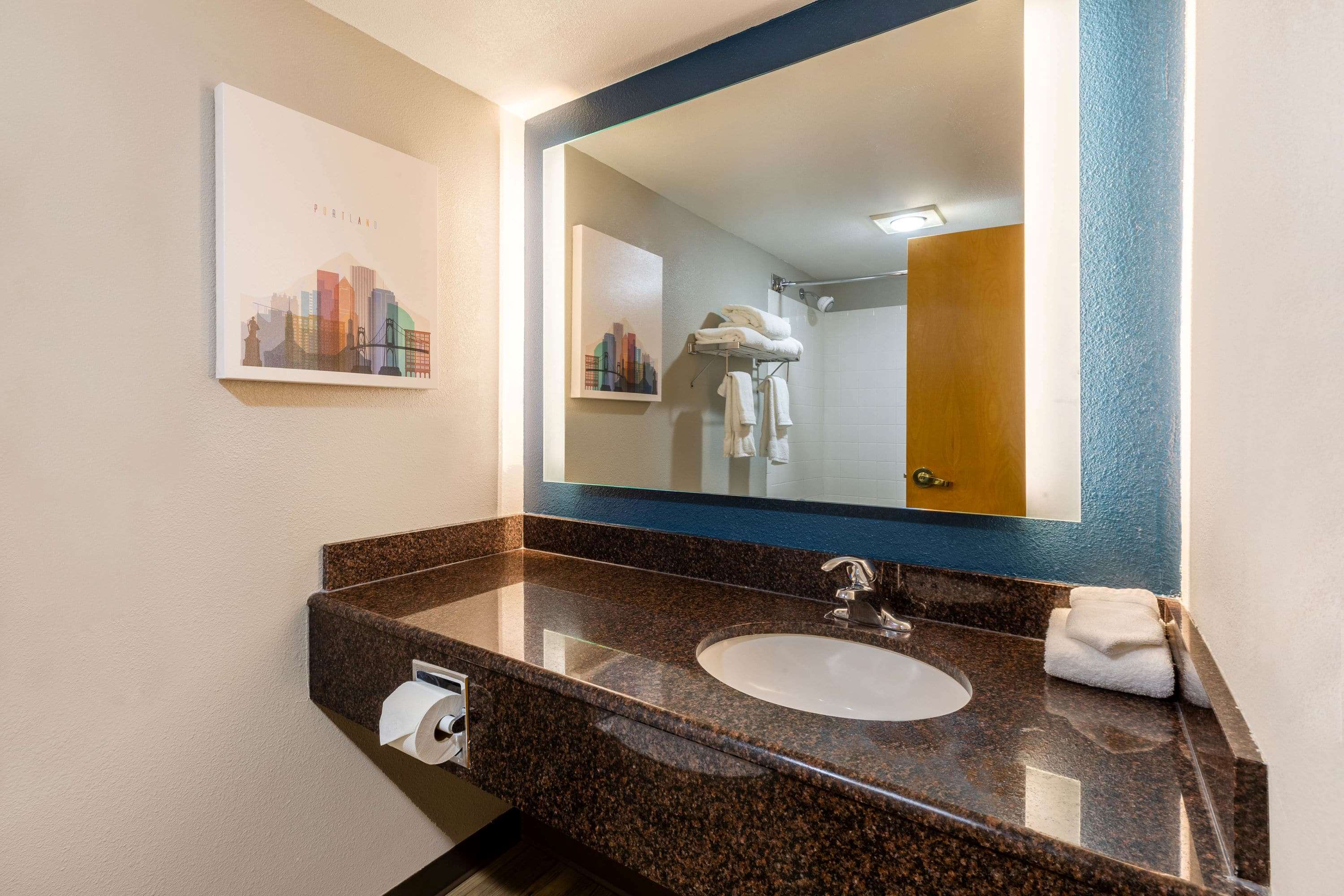 La Quinta Inn & Suites by Wyndham Vancouver