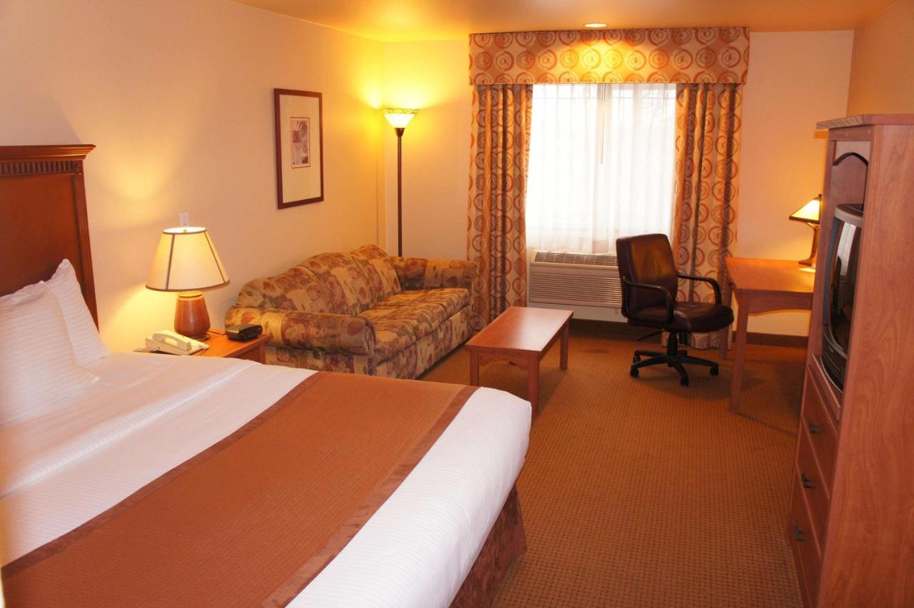 La Quinta Inn & Suites by Wyndham Vancouver