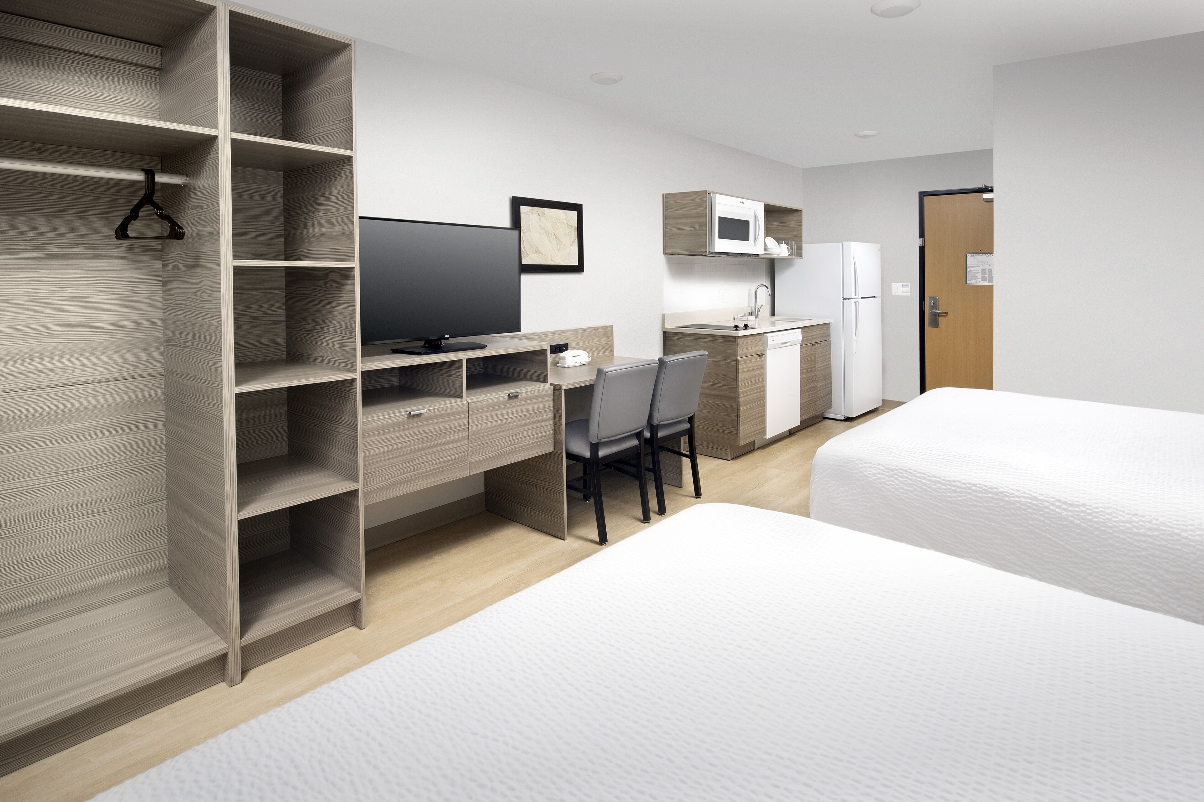 WoodSpring Suites Portland Vancouver