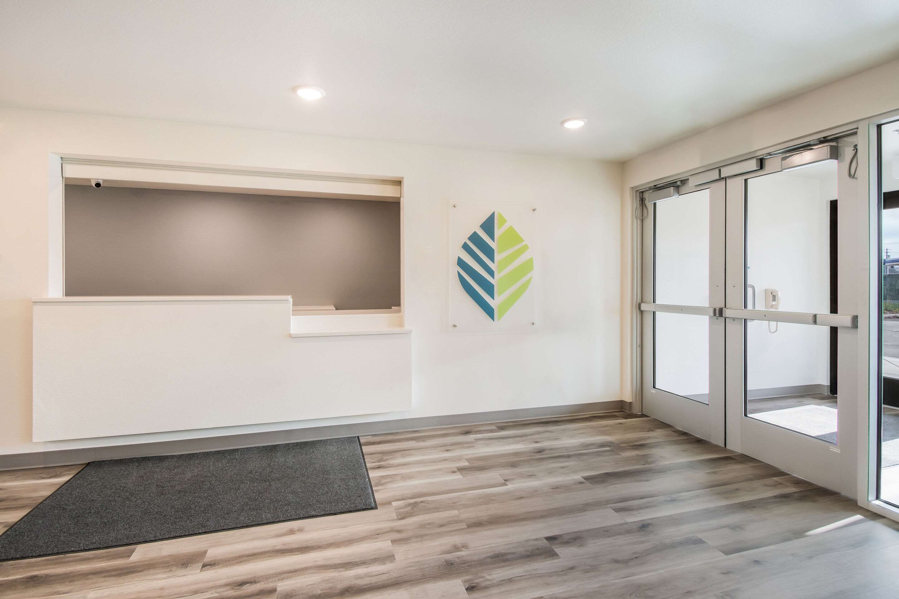 WoodSpring Suites Portland Vancouver