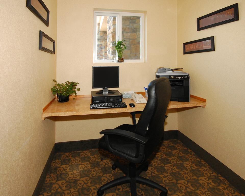 Comfort Inn & Suites