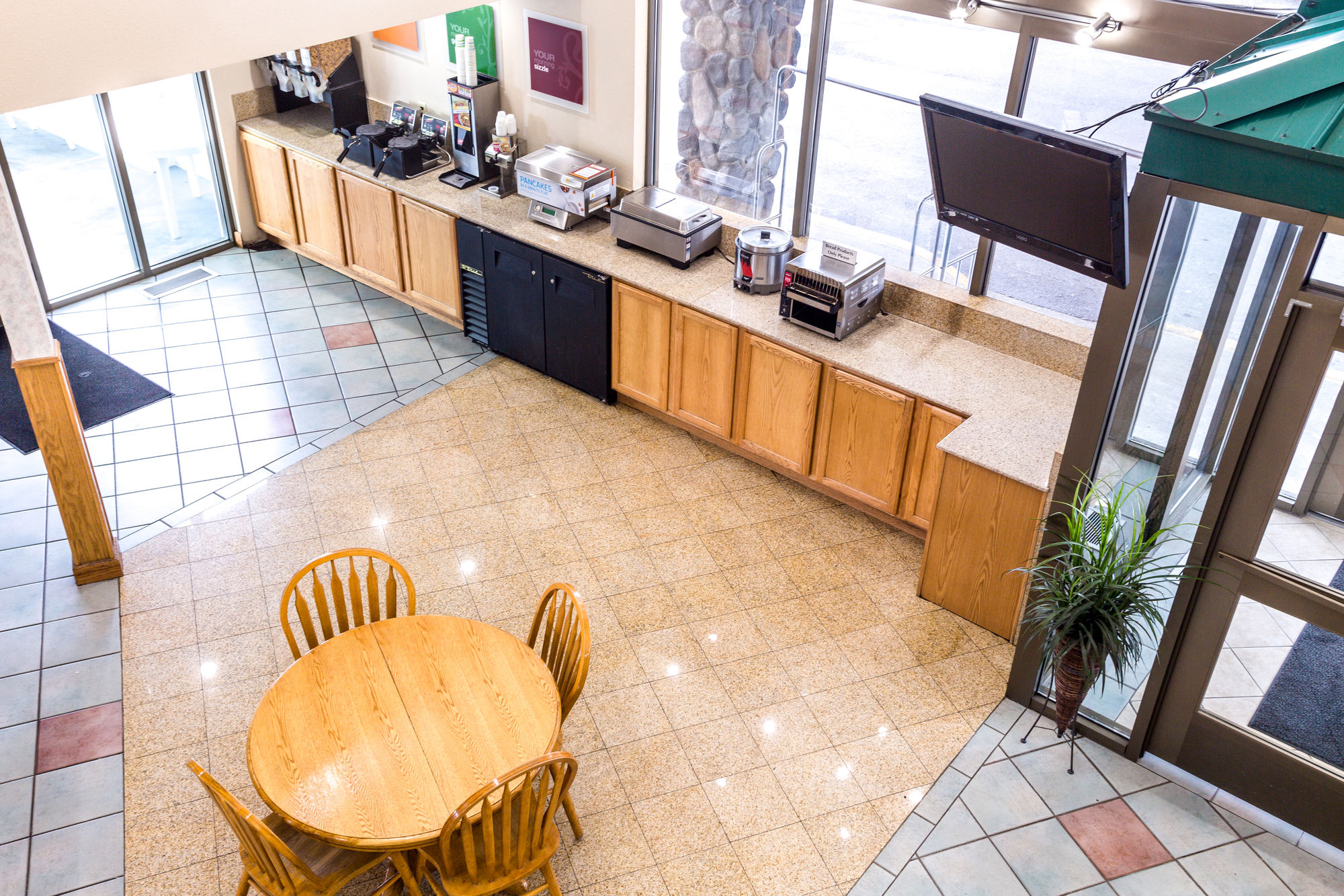 Cedars Inn