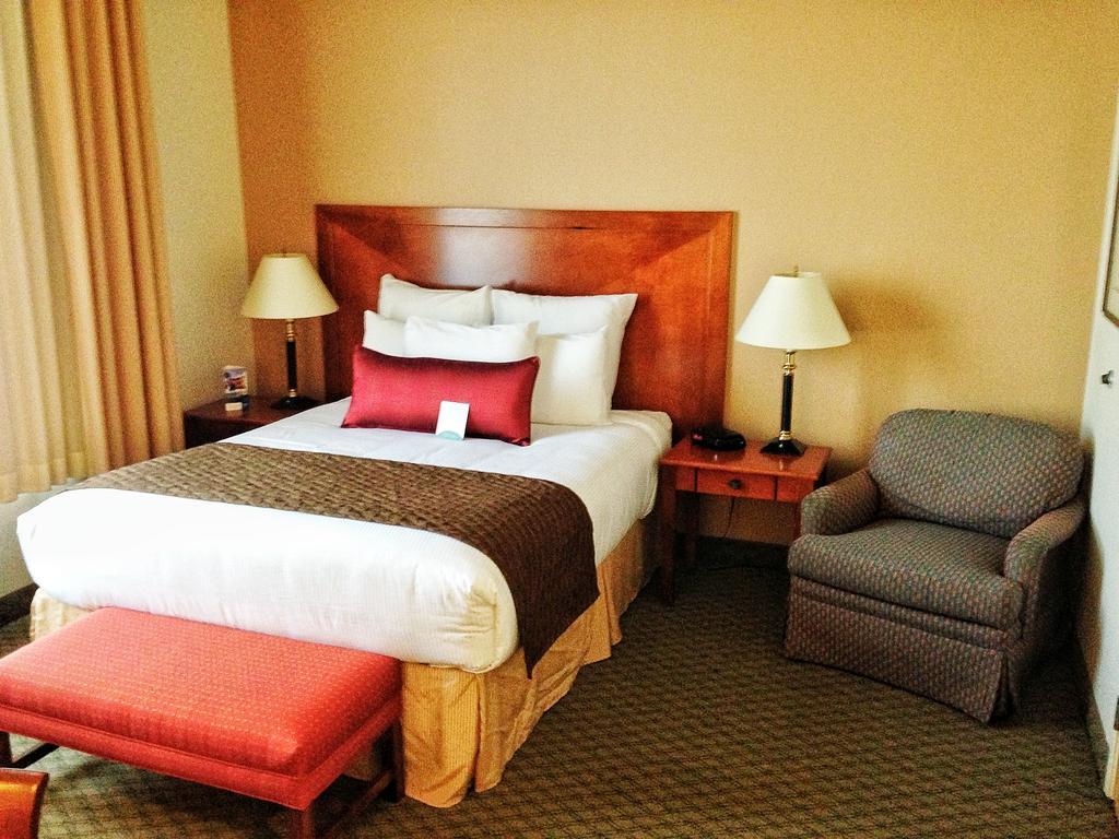 Coast Wenatchee Center Hotel