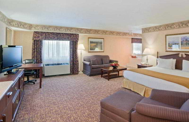 Holiday Inn Express Wenatchee