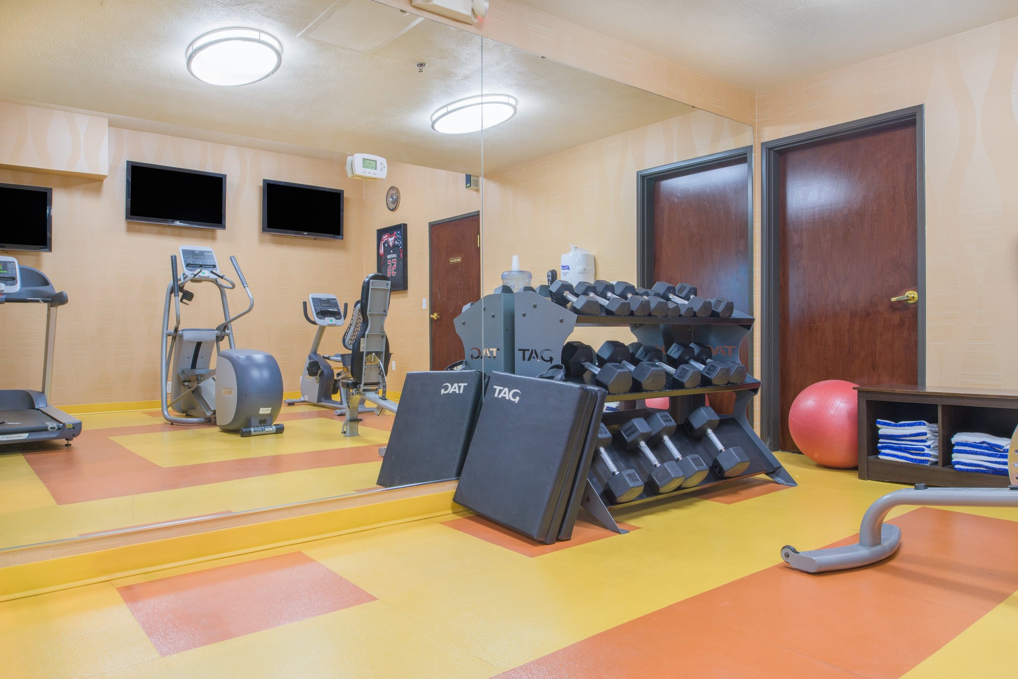 Holiday Inn Express Wenatchee