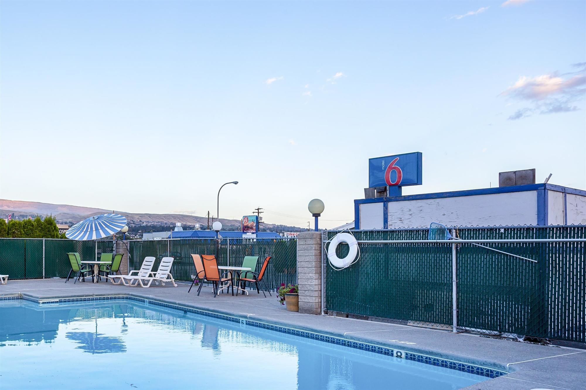 Motel 6 Wenatchee