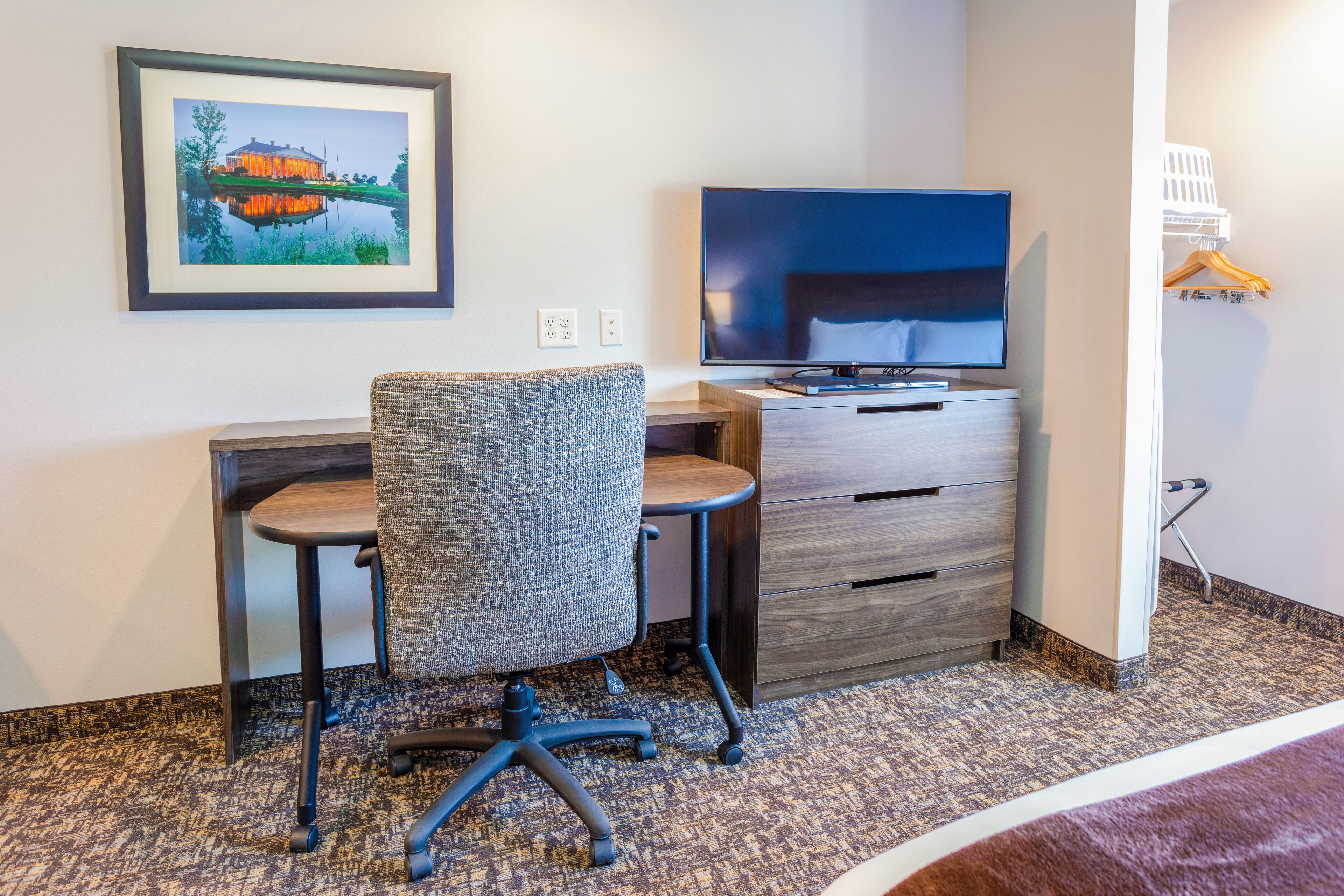 My Place Hotel - Wenatchee, WA