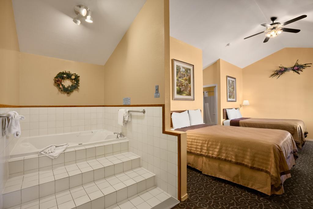 Travelodge by Wyndham Wenatchee