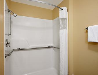 Travelodge by Wyndham Wenatchee
