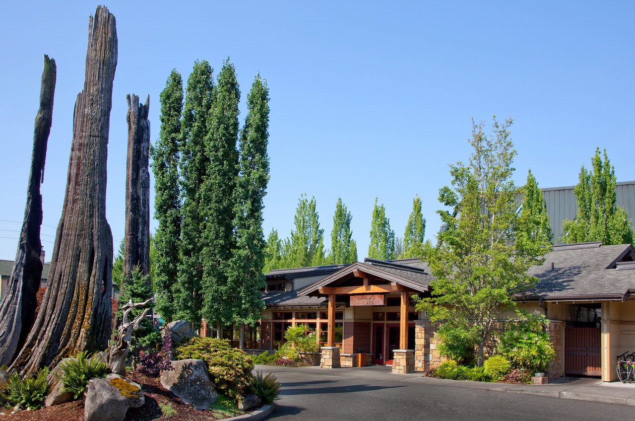 Willows Lodge