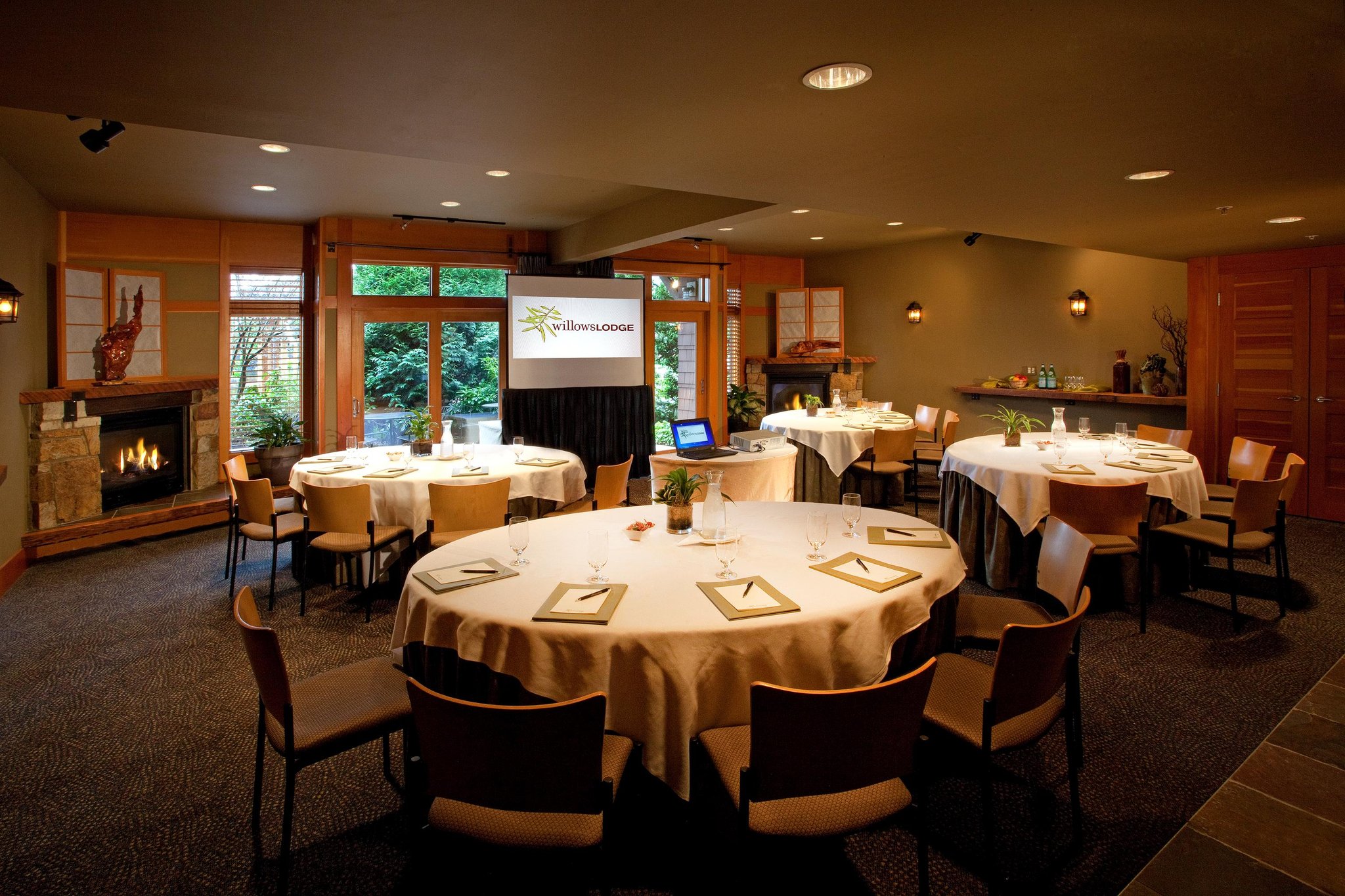 Willows Lodge