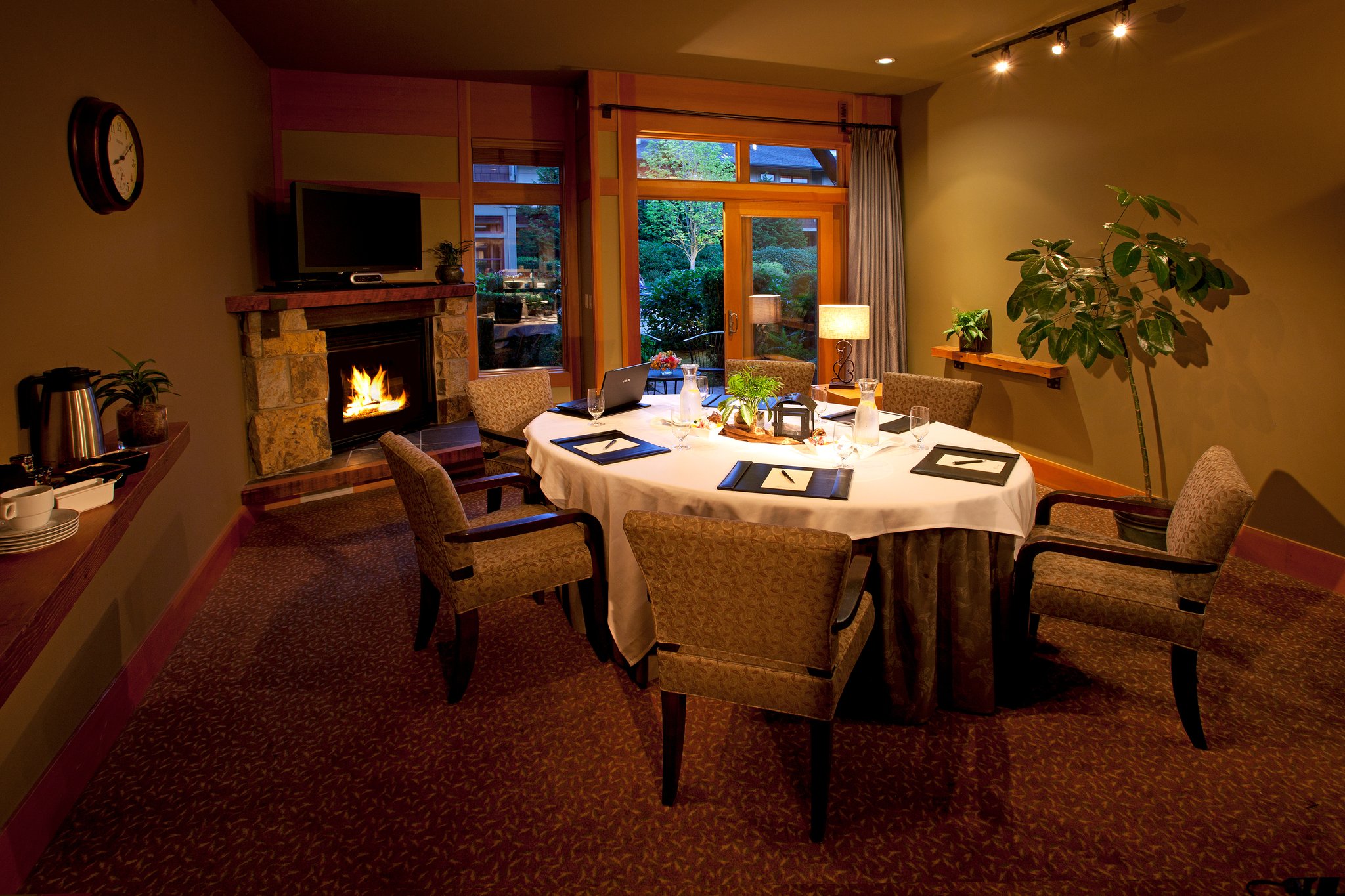 Willows Lodge