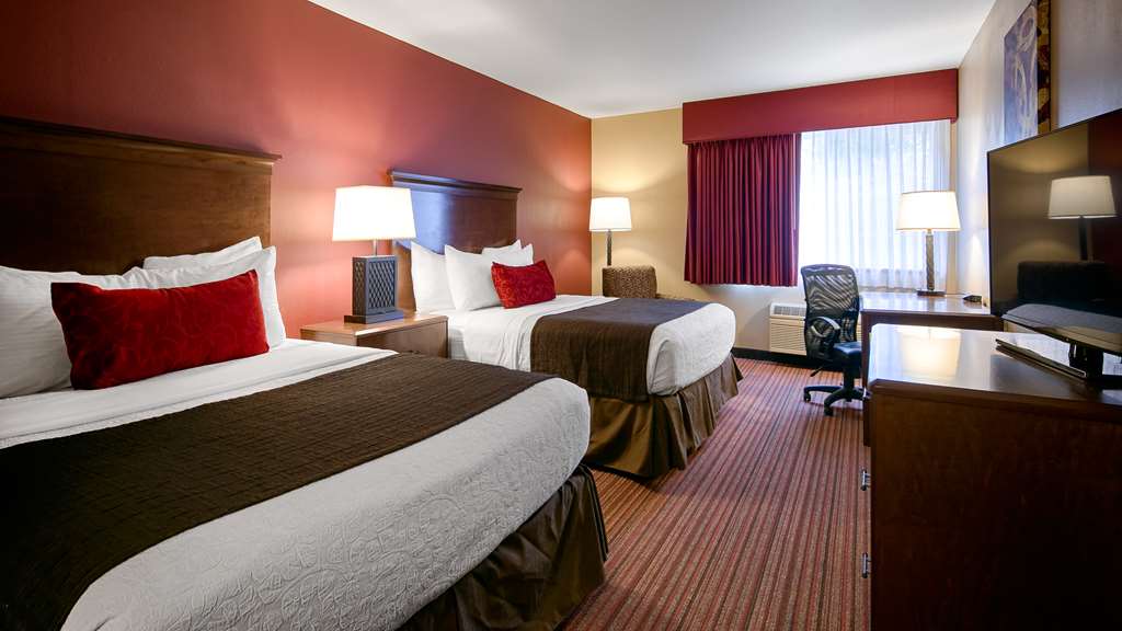 Best Western Woodland Inn