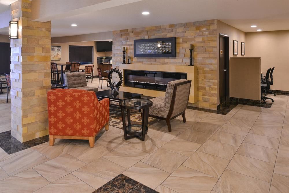 Best Western Woodland Inn