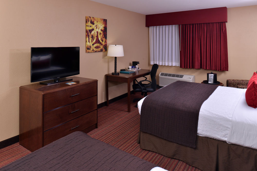 Best Western Woodland Inn