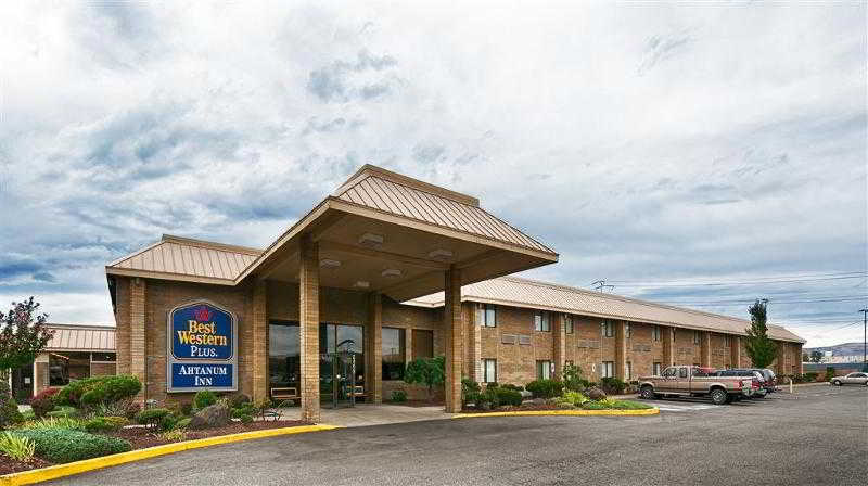 Best Western Plus Ahtanum Inn