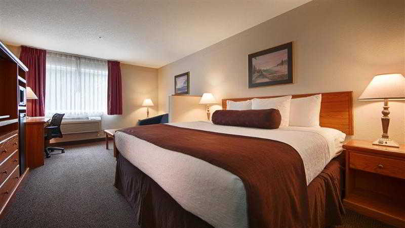 Best Western Plus Yakima Hotel