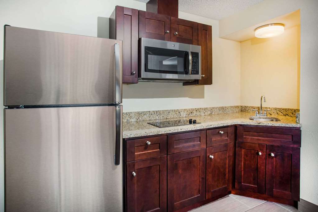 Days Inn by Wyndham Yakima