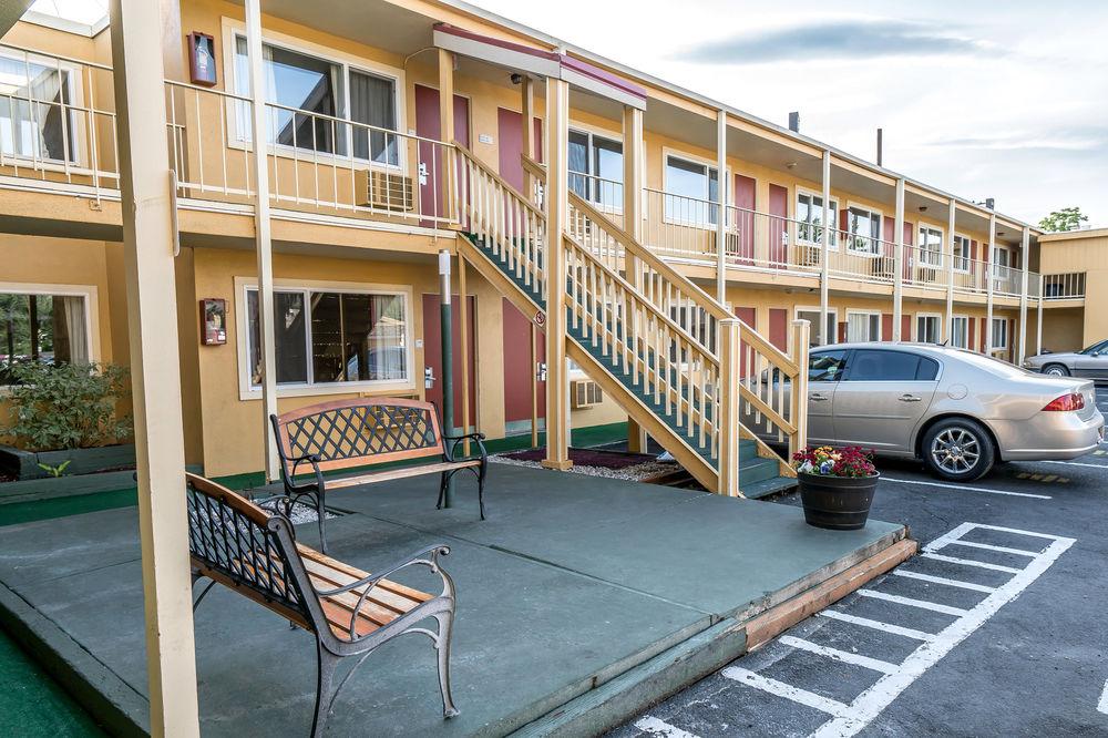 Red Lion Inn & Suites Yakima
