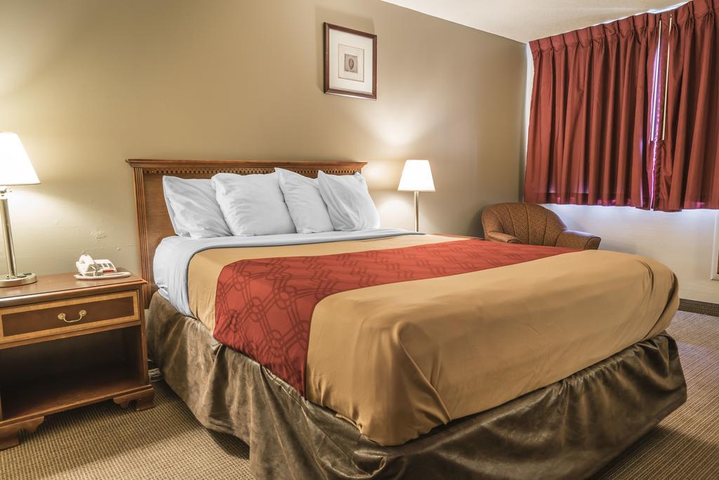 Red Lion Inn & Suites Yakima