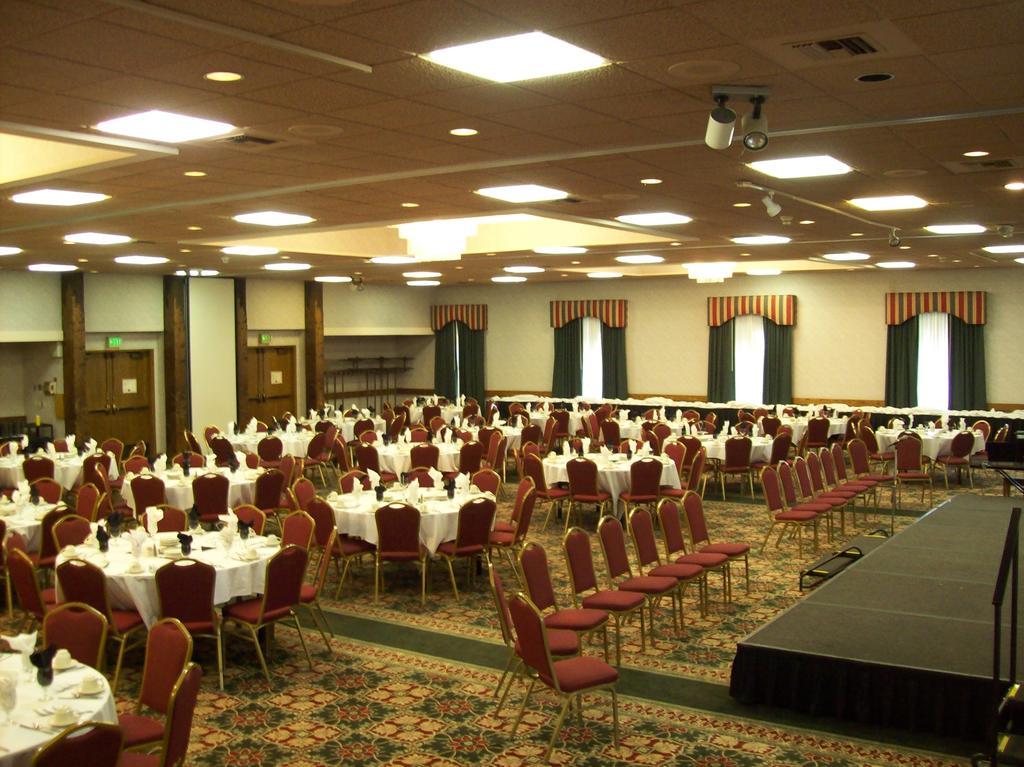 The FairBridge Inn, Suites & Conference Center - Yakima