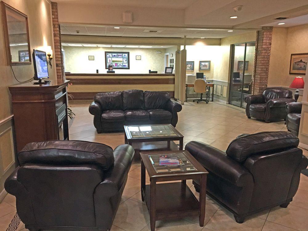The FairBridge Inn, Suites & Conference Center - Yakima