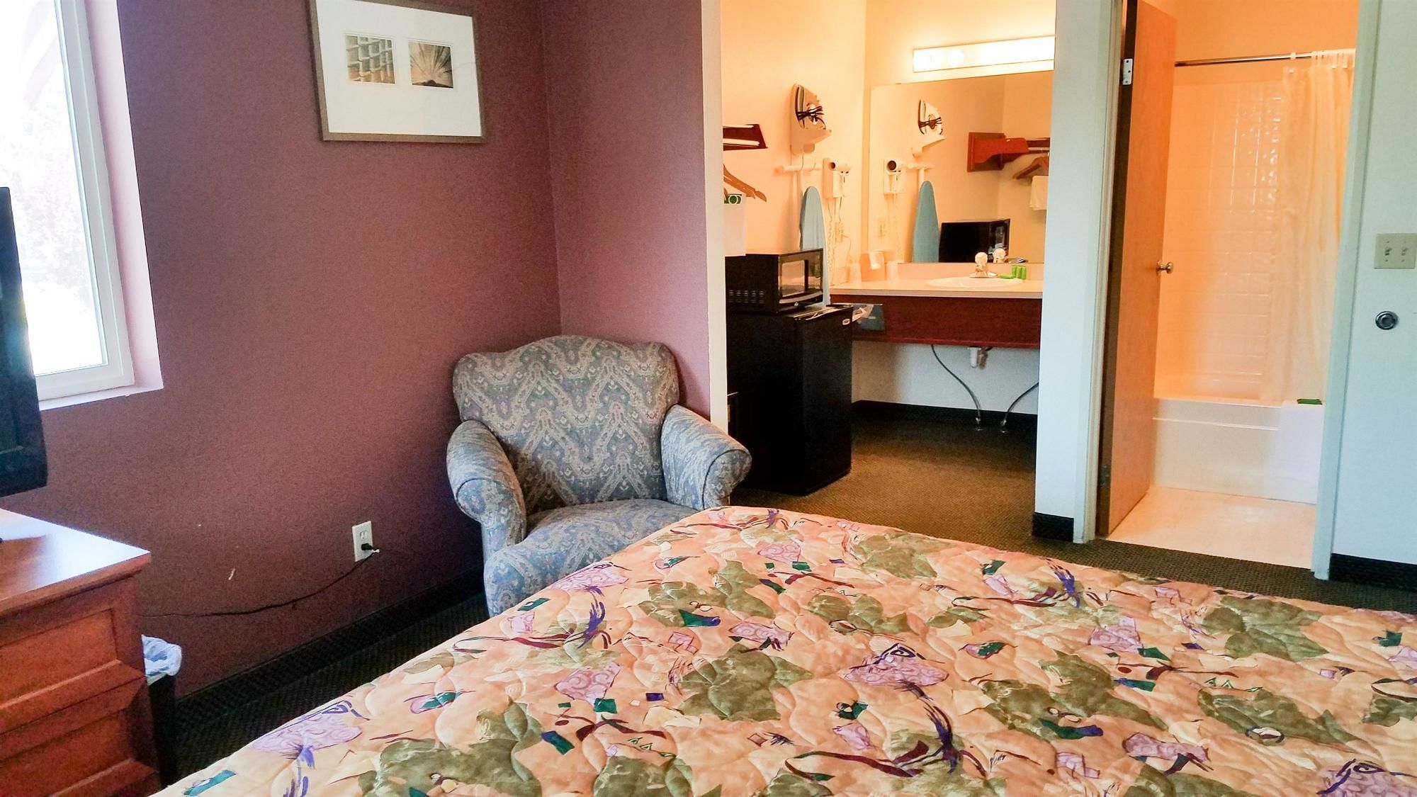 Motel 6 Yakima, WA - Downtown