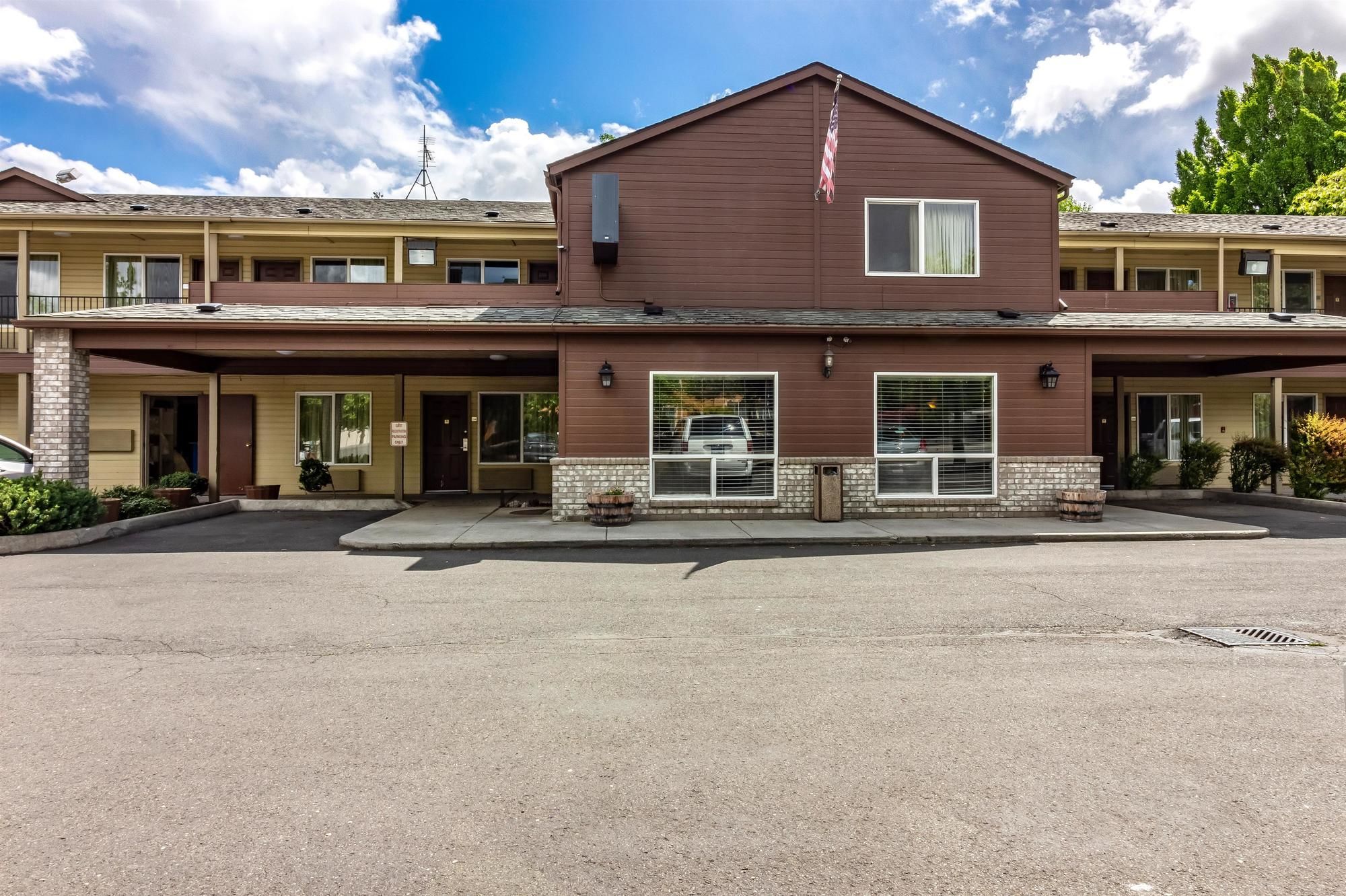 Motel 6 Yakima, WA - Downtown