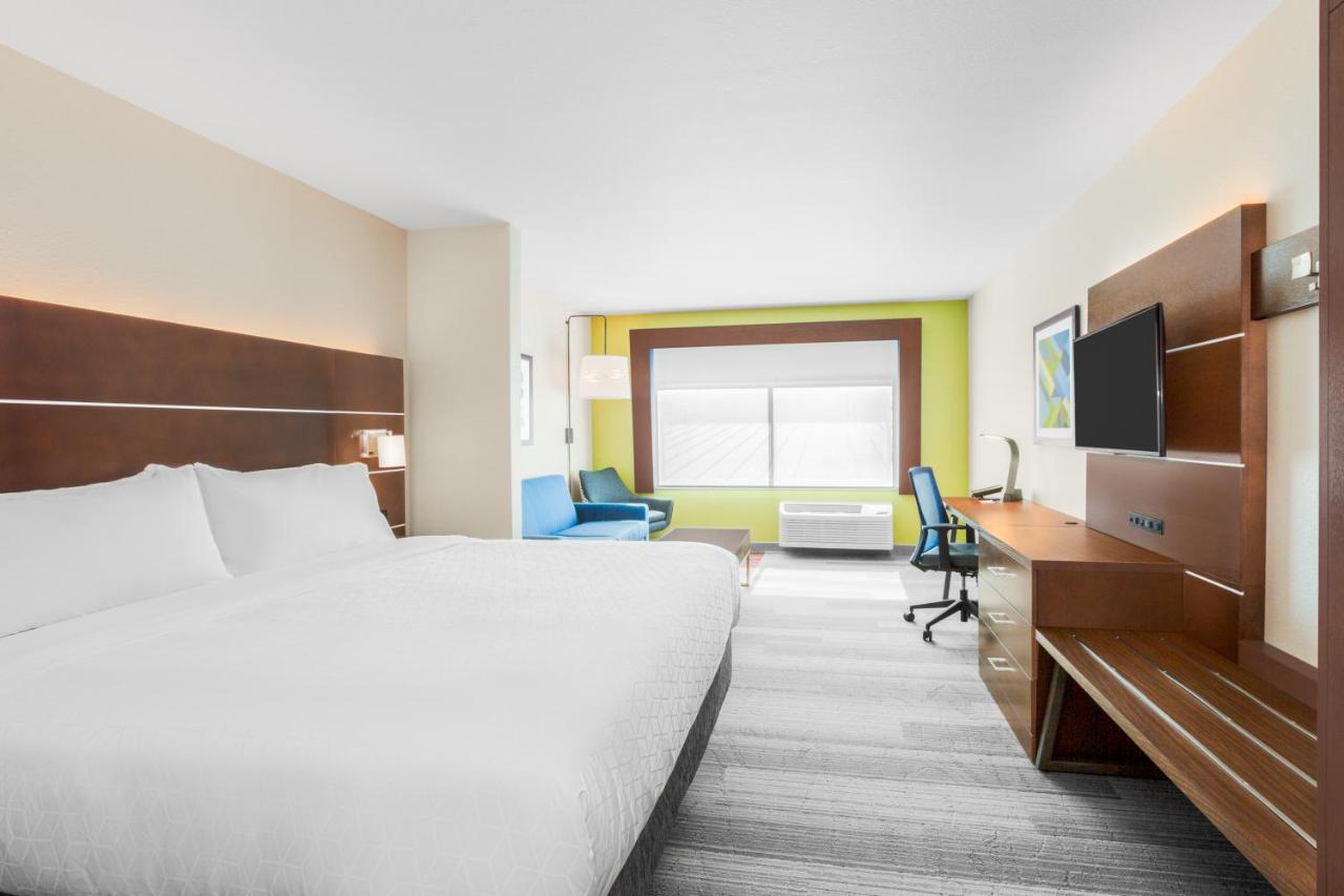 Holiday Inn Express & Suites Union Gap