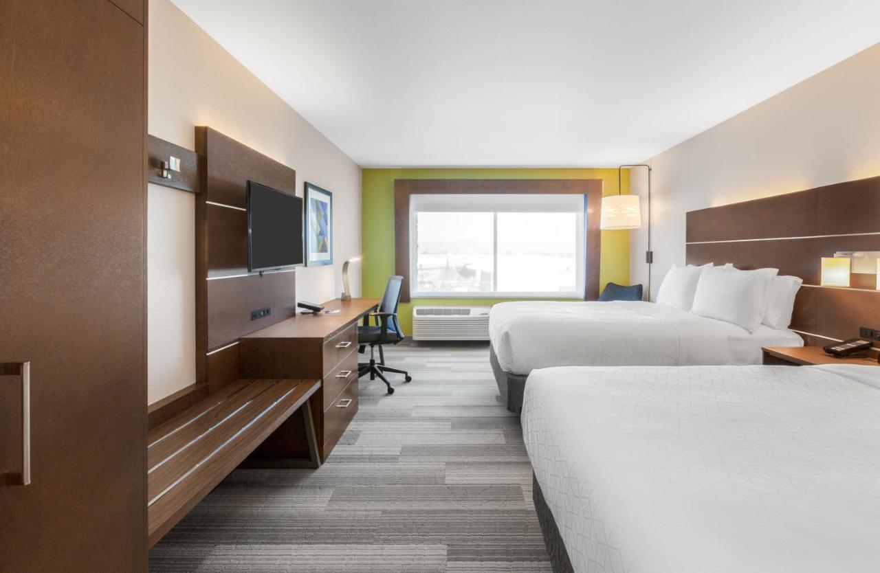Holiday Inn Express & Suites Union Gap