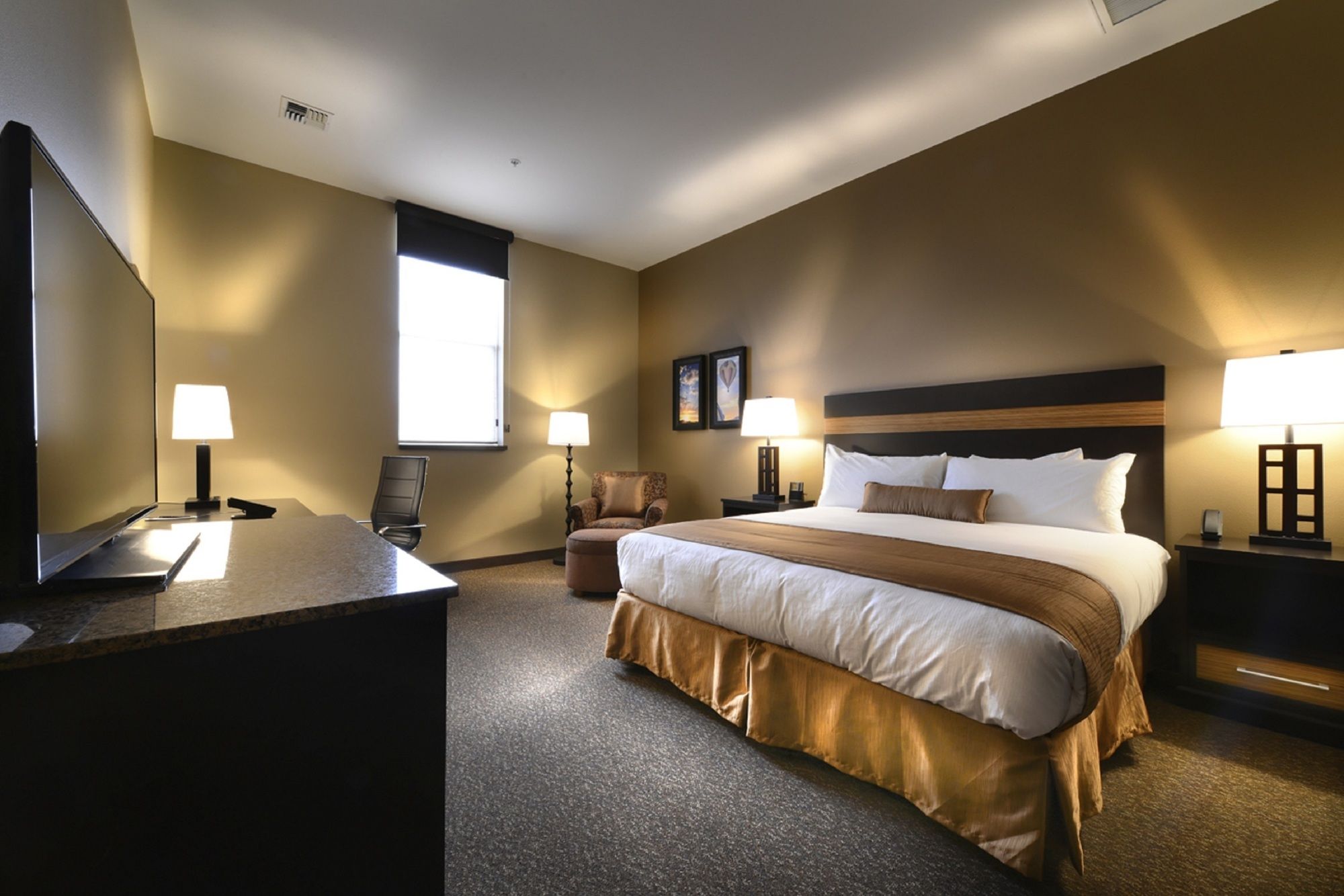 Hotel Maison Yakima Tapestry Collection by Hilton
