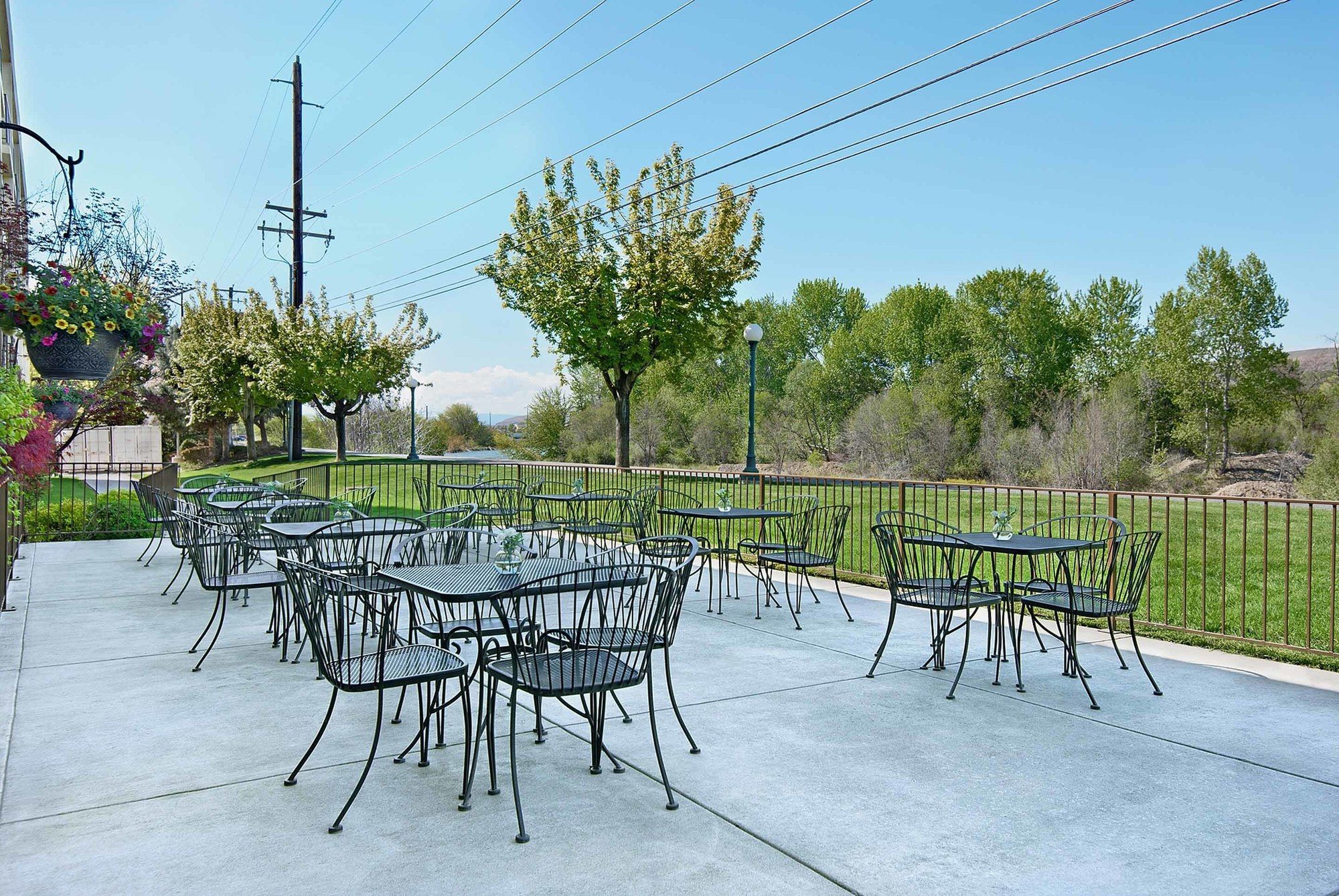 Oxford Suites Yakima