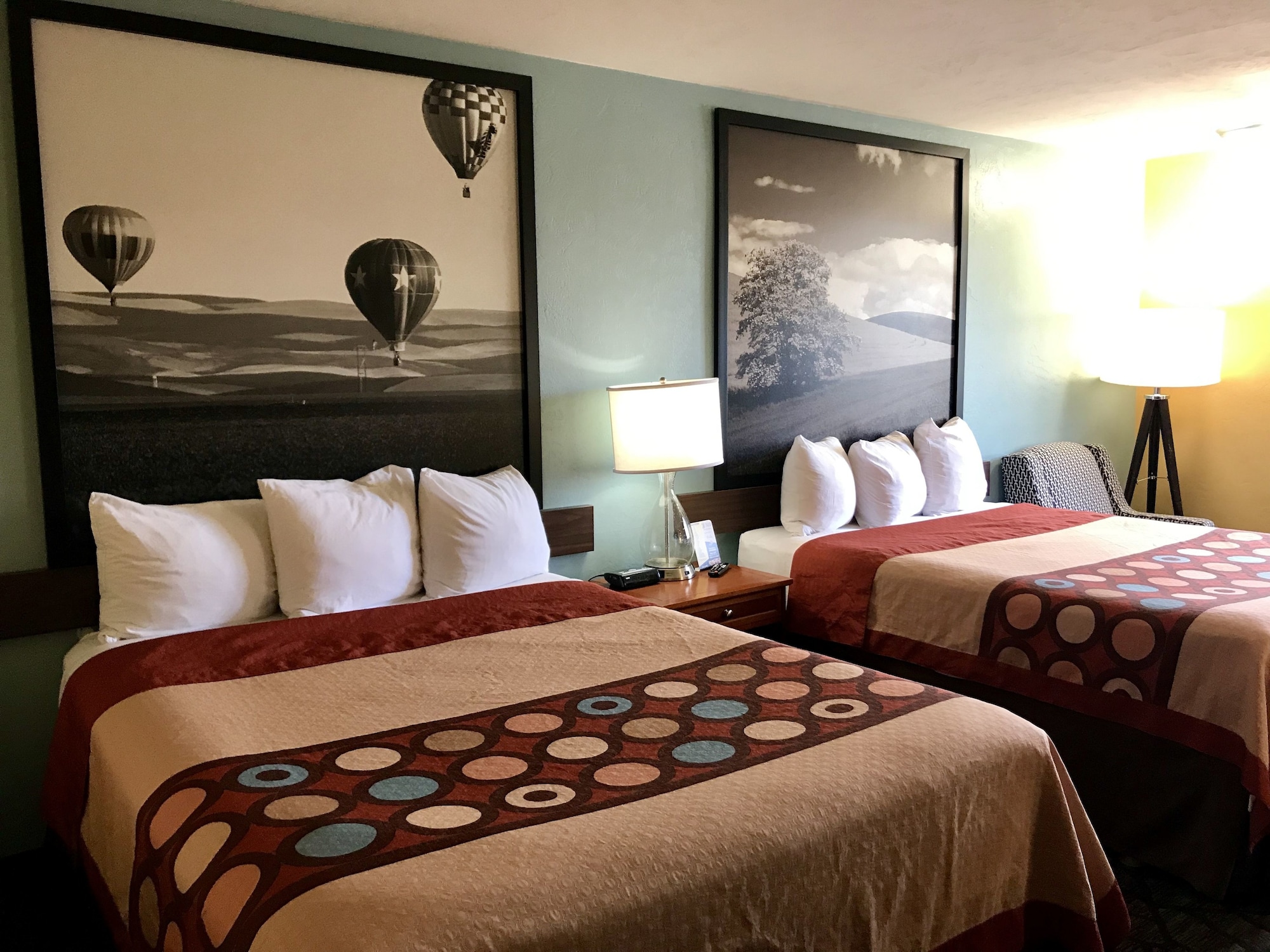 Super 8 by Wyndham Union Gap Yakima Area