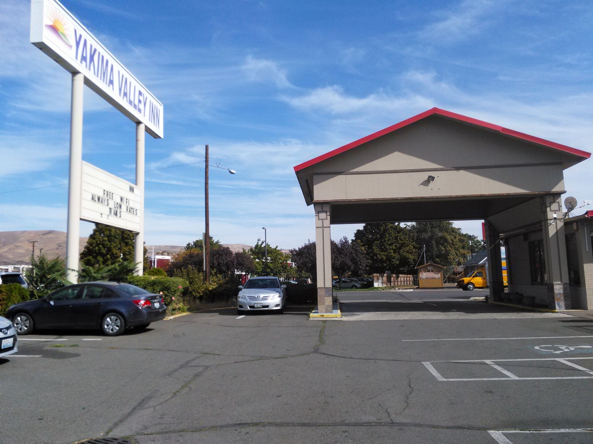 Yakima Valley Inn